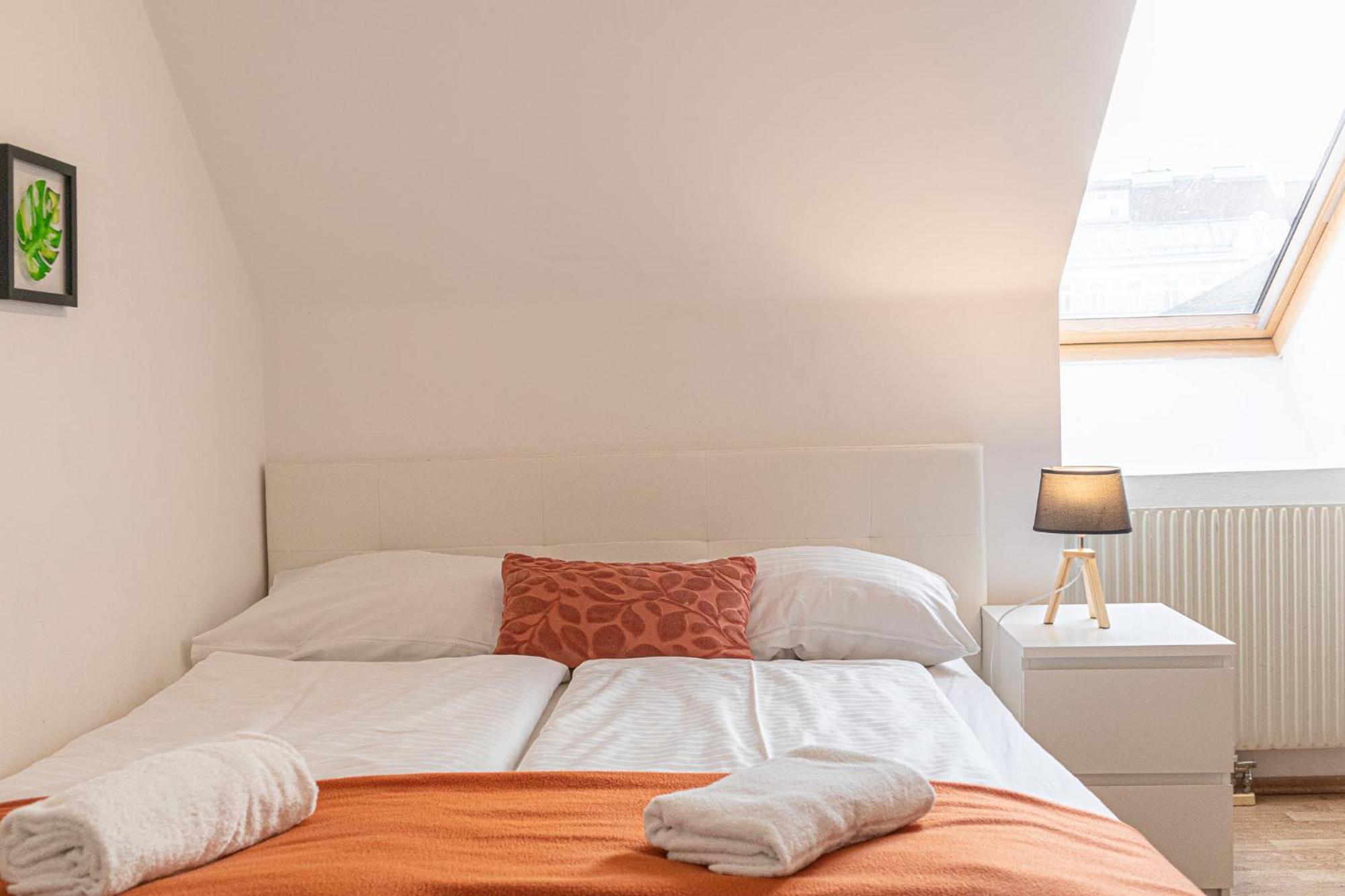 Comfy 2br Apt, Near Bahnhof Rennweg & Belvedere Vienne