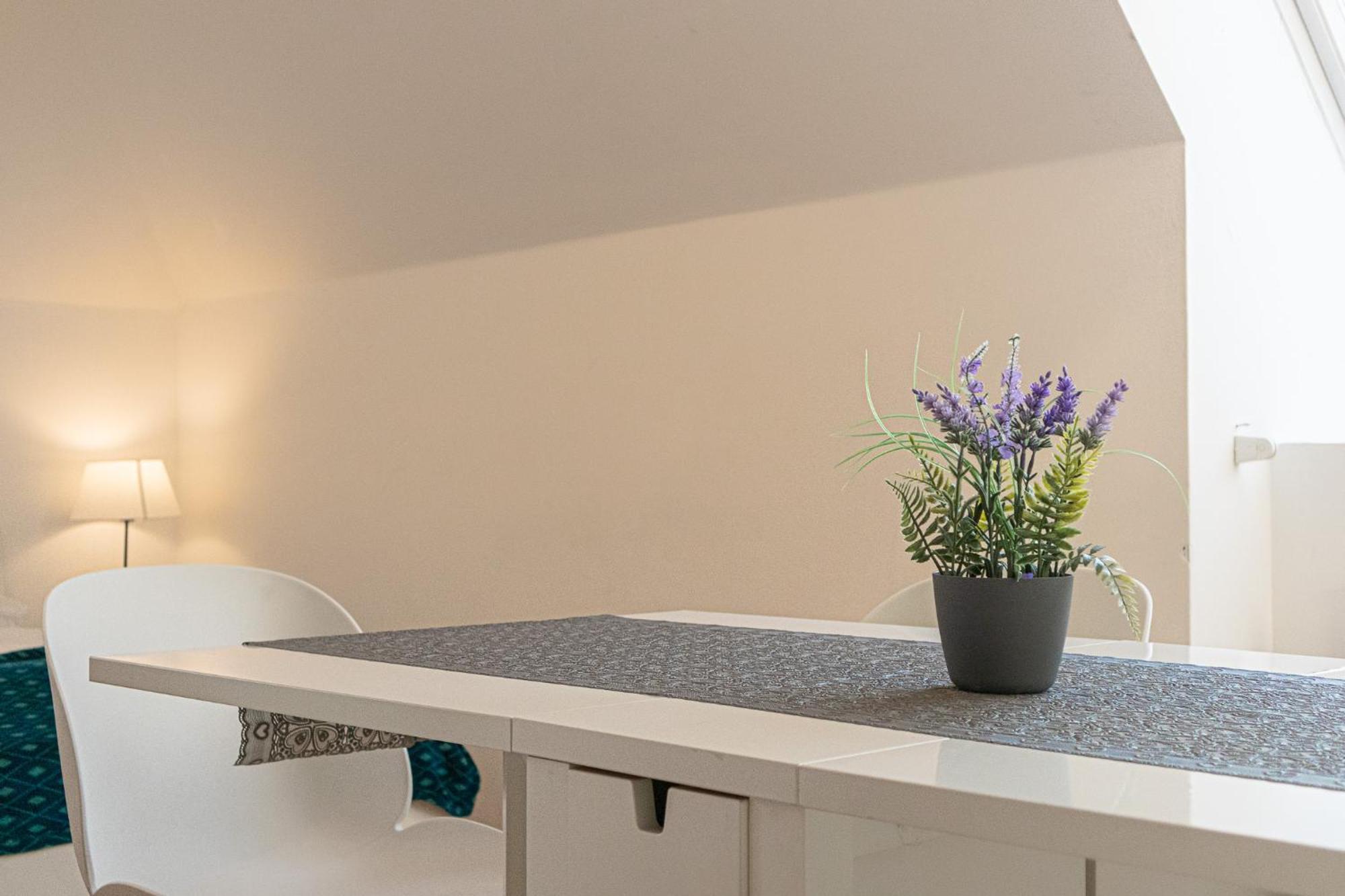 Apartamento Comfy 2br Apt, Near Bahnhof Rennweg & Belvedere